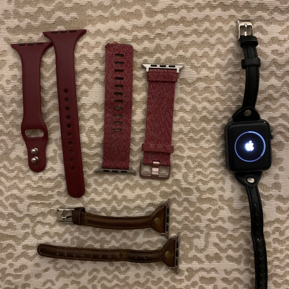 Apple Watch series 3, 42mm aluminum space gray